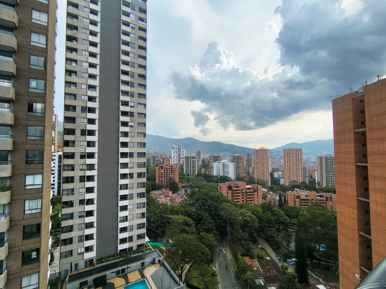 Apartaestudio en arriendo en El Poblado, Medellín · foto 11 de 12