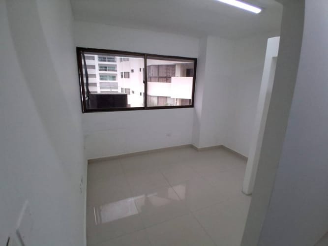 Consultorio en arriendo en Bocagrande, Cartagena, 15 m² · foto 7 de 7