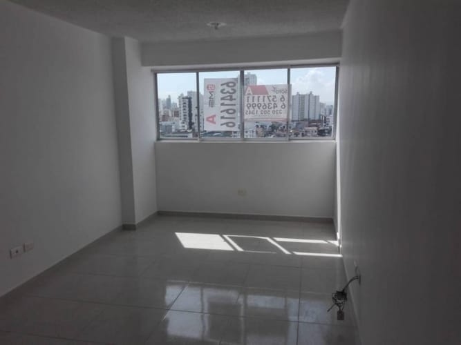 Apartamento de 2 alcobas en venta en Mutualidad, Bucaramanga, 60 m² · foto 3 de 14