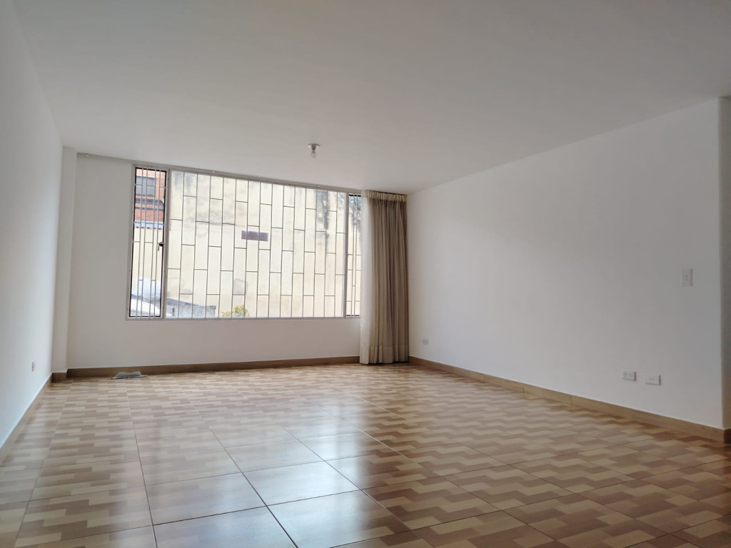 Apartamento en venta en Santa Ana, Bogotá · foto 5 de 24