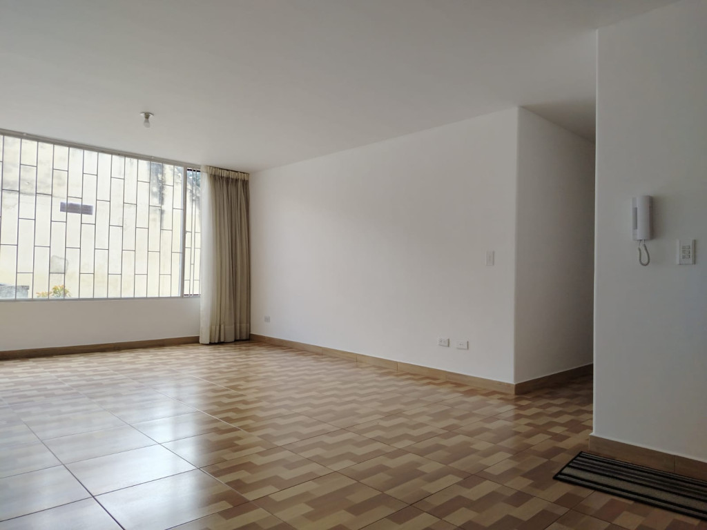 Apartamento en venta en Santa Ana, Bogotá · foto 6 de 24