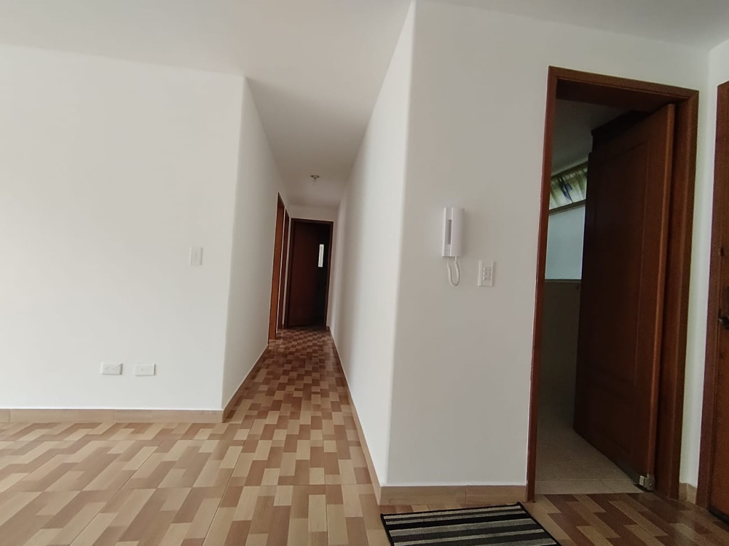 Apartamento en venta en Santa Ana, Bogotá · foto 8 de 24