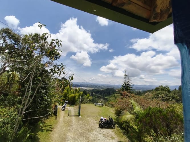 Finca en arriendo en La Convencion, Rionegro, 180 m² · foto 3 de 19