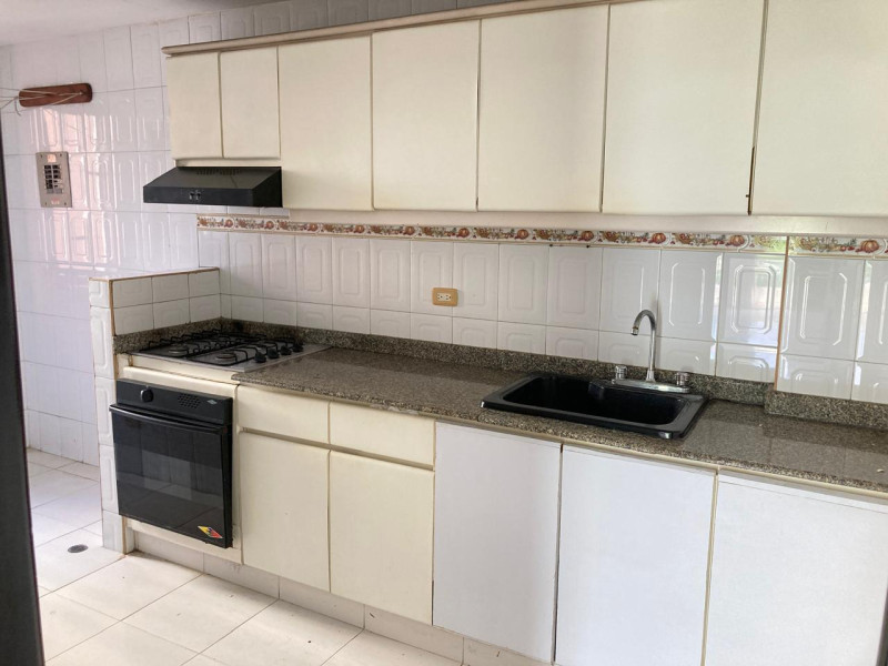 Apartamento en venta en Ciudad Jardin, Barranquilla · foto 7 de 14