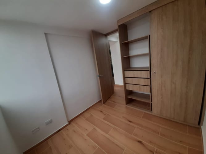 Apartamento de 2 alcobas en venta en Ricaurte, Bogotá, 43 m² · foto 11 de 15