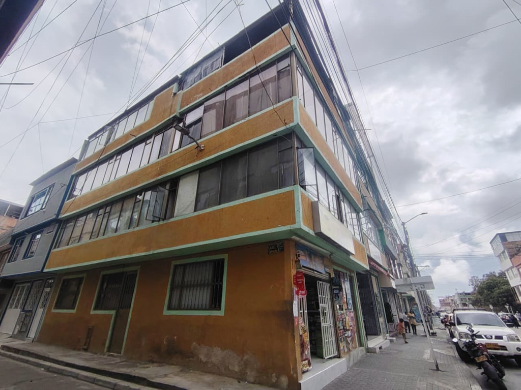 Casa en venta en Brasilia, Bogotá · foto 2 de 15