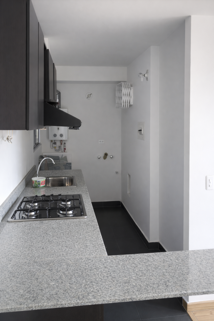 Apartamento en venta en Granada Norte, Bogotá · foto 3 de 13
