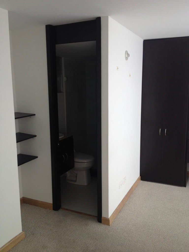 Apartamento en venta en Granada Norte, Bogotá · foto 7 de 13