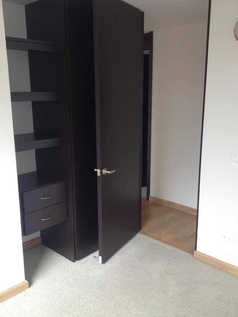 Apartamento en venta en Granada Norte, Bogotá · foto 10 de 13