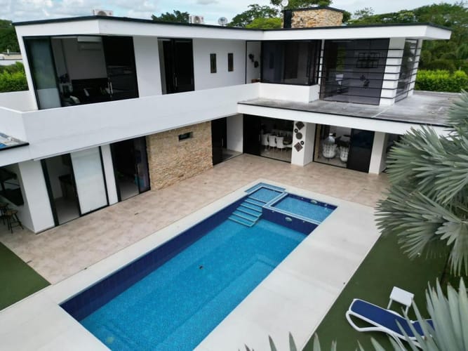 Casa de 5 alcobas en venta en Cairo Alto, Villavicencio, 650 m² · foto 8 de 8