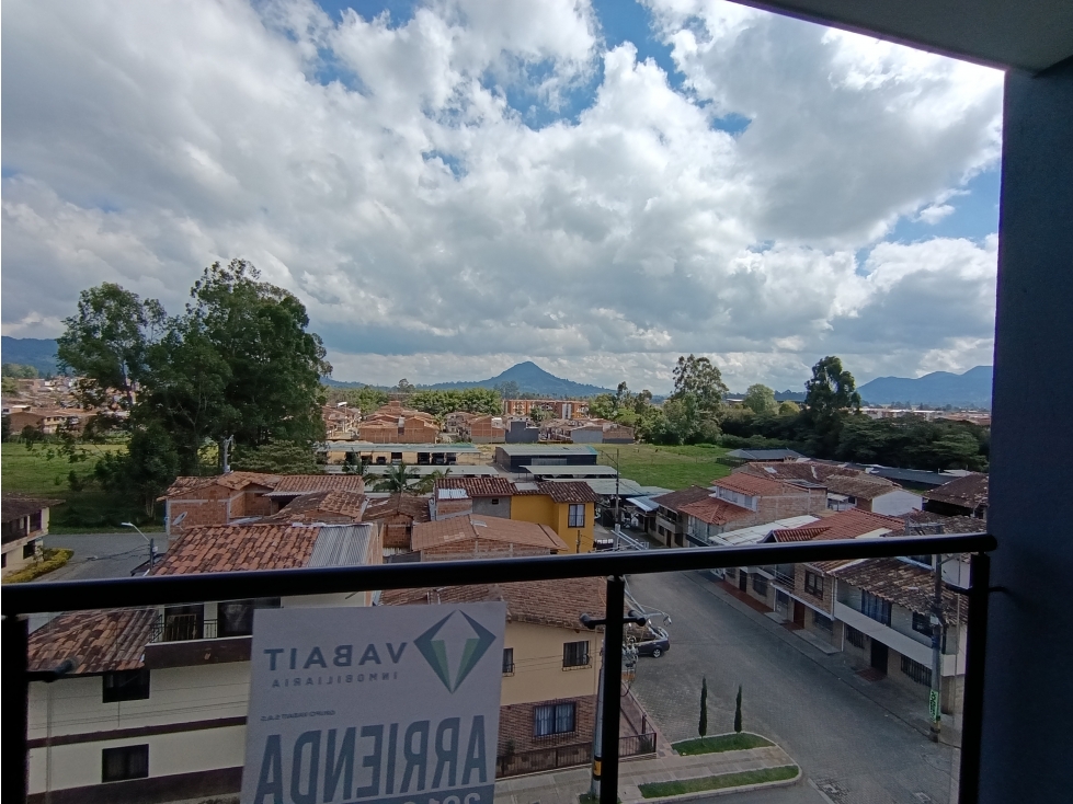 Apartamento en arriendo en La Ceja · foto 9 de 17