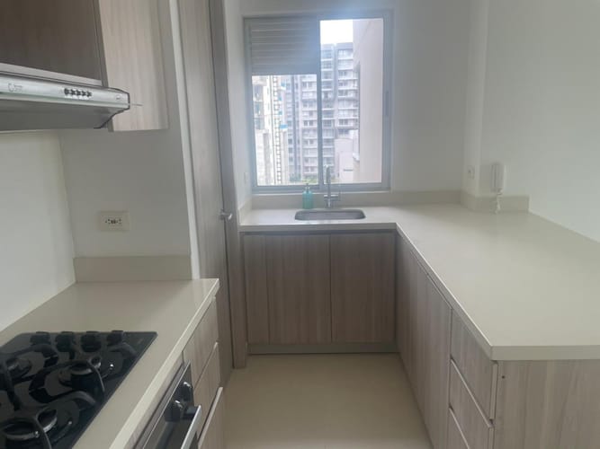 Apartamento de 3 alcobas en venta en Cr. Jardines De Tivoli, Barranquilla, 110 m² · foto 5 de 24