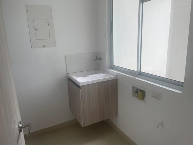 Apartamento de 3 alcobas en venta en Cr. Jardines De Tivoli, Barranquilla, 110 m² · foto 6 de 24