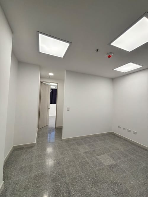 Consultorio en arriendo en Laureles, Medellín, 28 m² · foto 8 de 10
