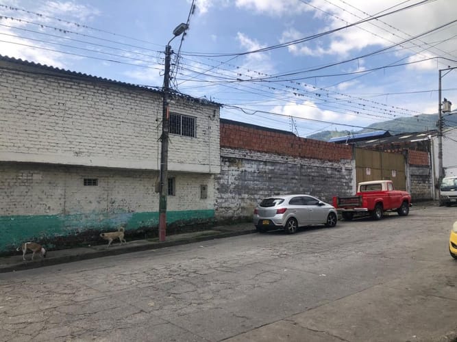 Bodega en venta en San Pedro Alejandrino, Ibagué, 1504 m² · foto 4 de 18