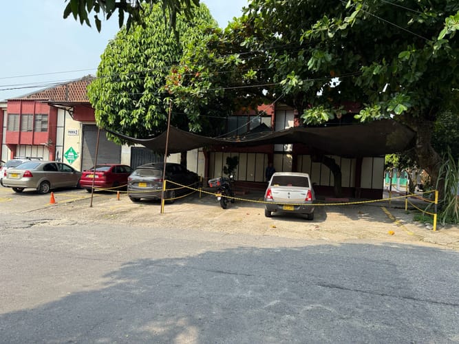 Bodega en venta en Alborada, Villavicencio, 3063 m² · foto 2 de 21