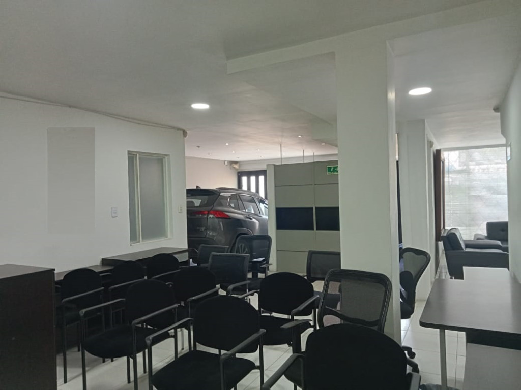 Casa en venta en Pasadena, Bogotá · foto 9 de 24