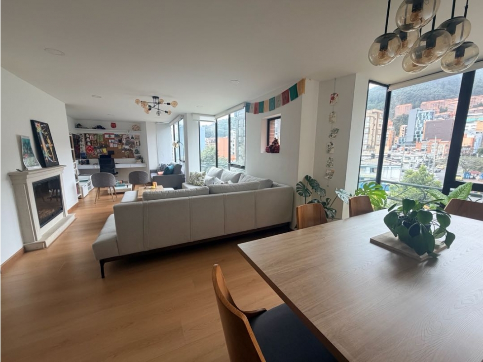Apartamento en venta en Santa Barbara Central, Bogotá · foto 3 de 21