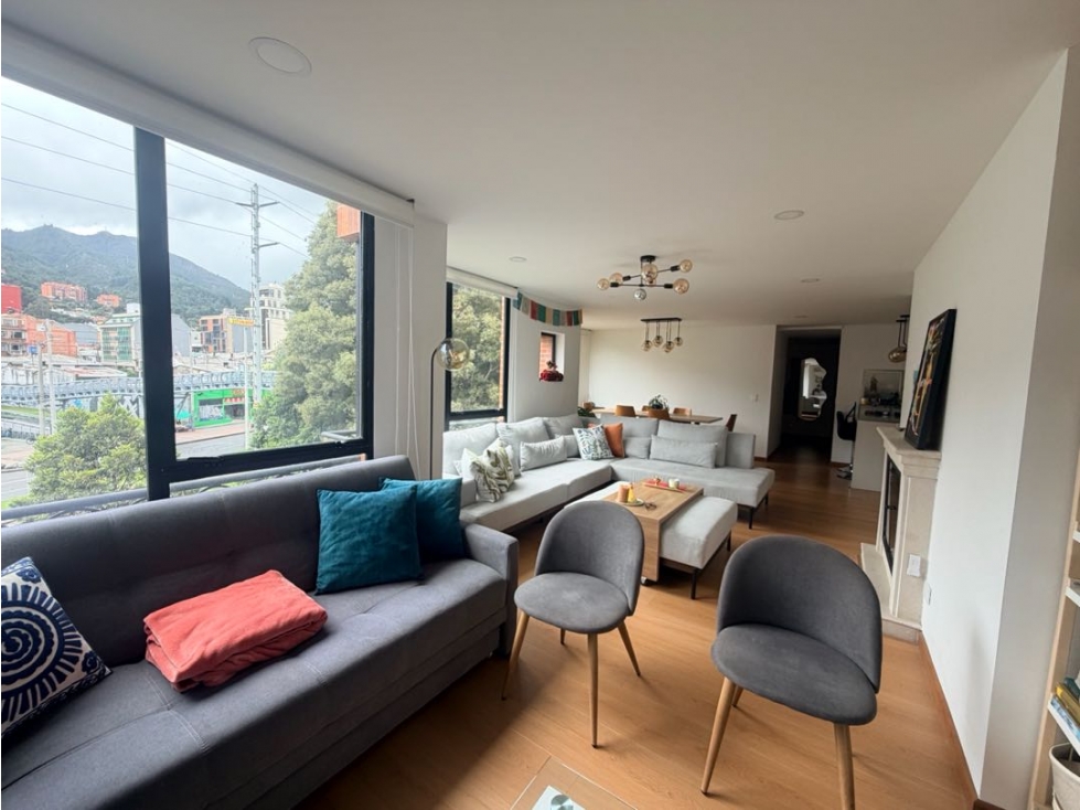 Apartamento en venta en Santa Barbara Central, Bogotá · foto 5 de 21
