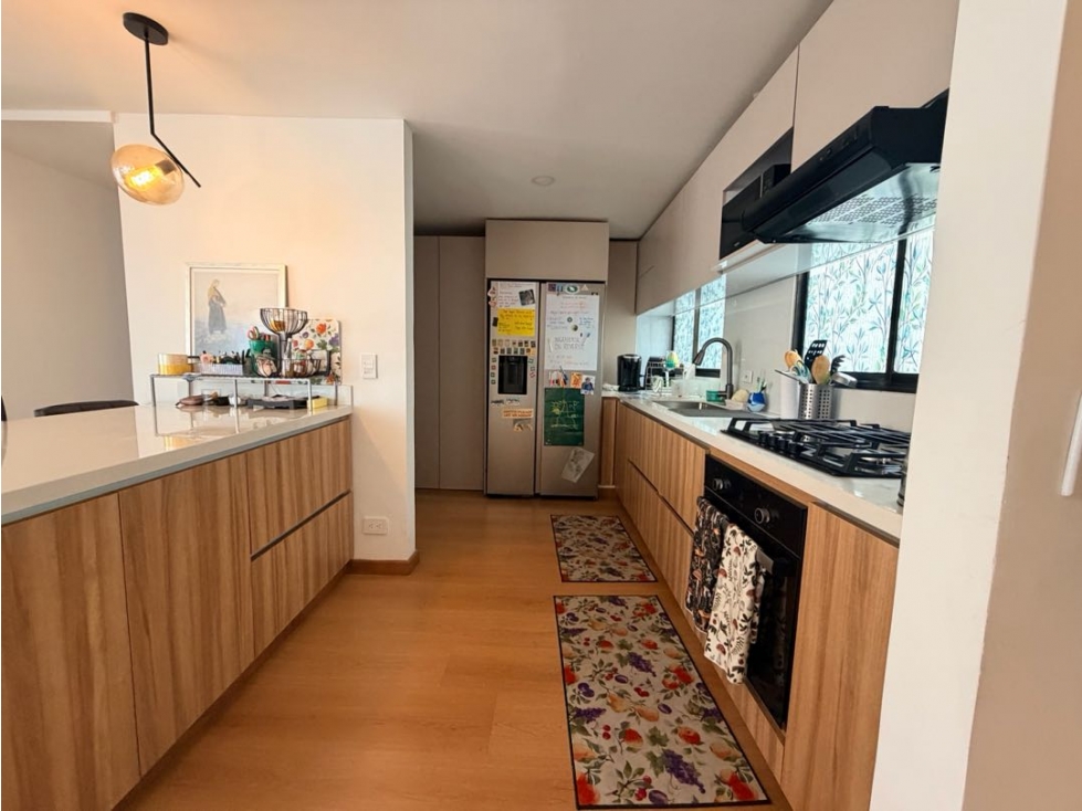 Apartamento en venta en Santa Barbara Central, Bogotá · foto 6 de 21
