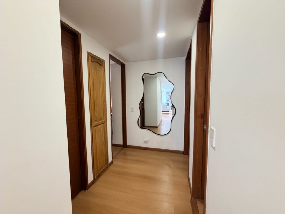 Apartamento en venta en Santa Barbara Central, Bogotá · foto 10 de 21