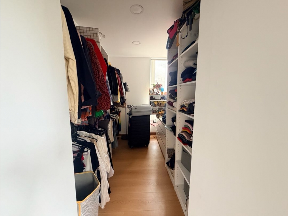 Apartamento en venta en Santa Barbara Central, Bogotá · foto 16 de 21