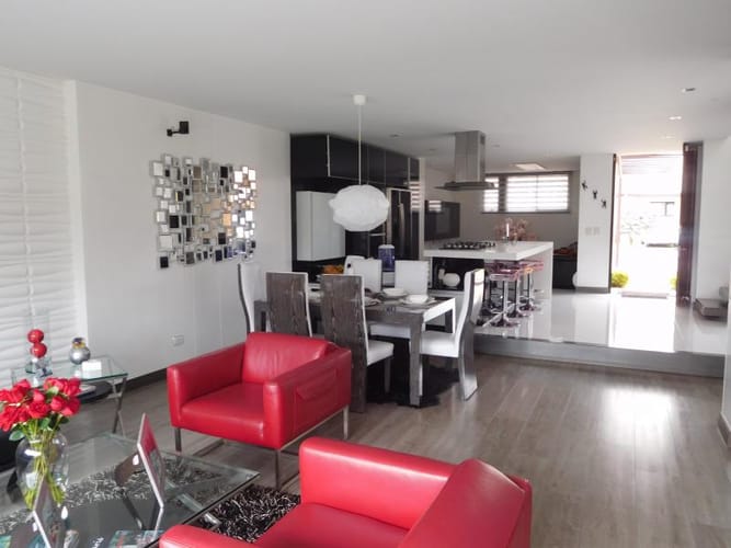 Casa de 4 alcobas en venta en Canelon, Cajicá, 220 m² · foto 7 de 24