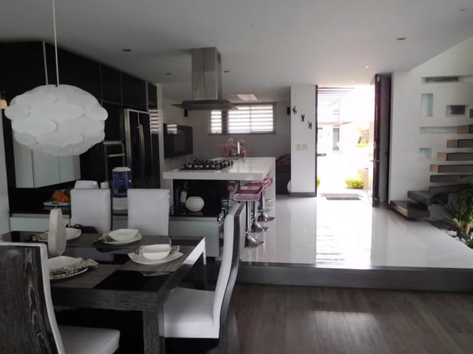 Casa de 4 alcobas en venta en Canelon, Cajicá, 220 m² · foto 8 de 24