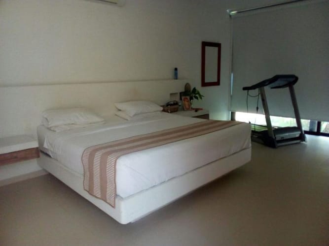 Casa de 5 alcobas en venta en Girardot, Girardot, 674 m² · foto 15 de 21