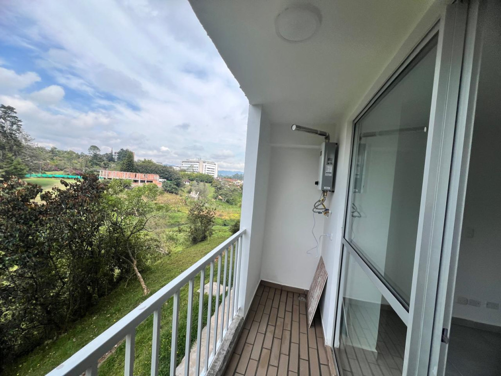 Apartamento en arriendo en Centro, Rionegro · foto 6 de 15