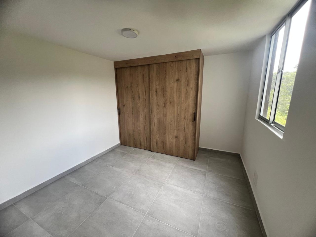 Apartamento en arriendo en Centro, Rionegro · foto 9 de 15