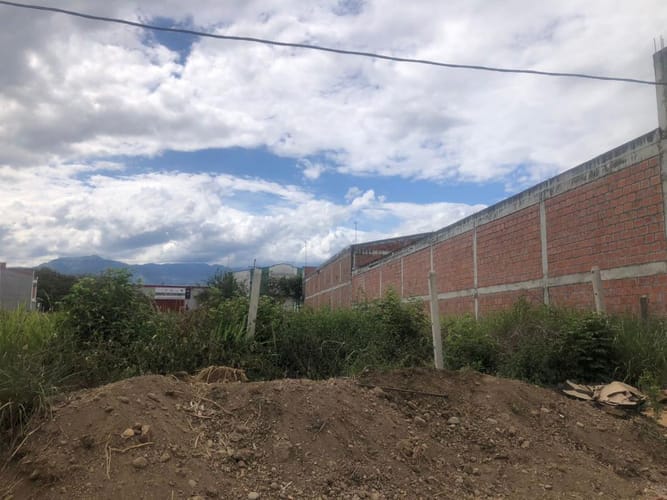 Lote en venta en Neiva, 3348 m² · foto 2 de 6