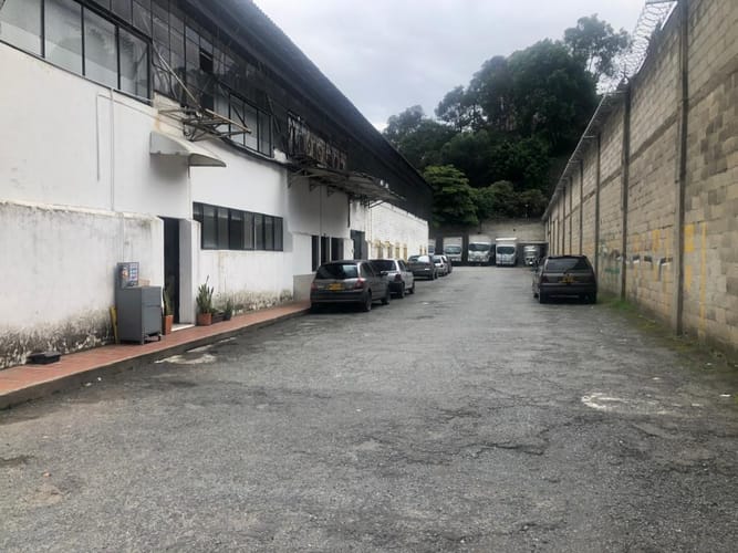 Bodega en venta en La Colina, Medellín · foto 6 de 17