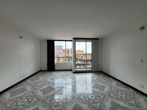 Apartamento de 3 alcobas en arriendo en Conjunto Residencial Zaragoza Ii, Madrid, 50 m² · foto 4 de 16