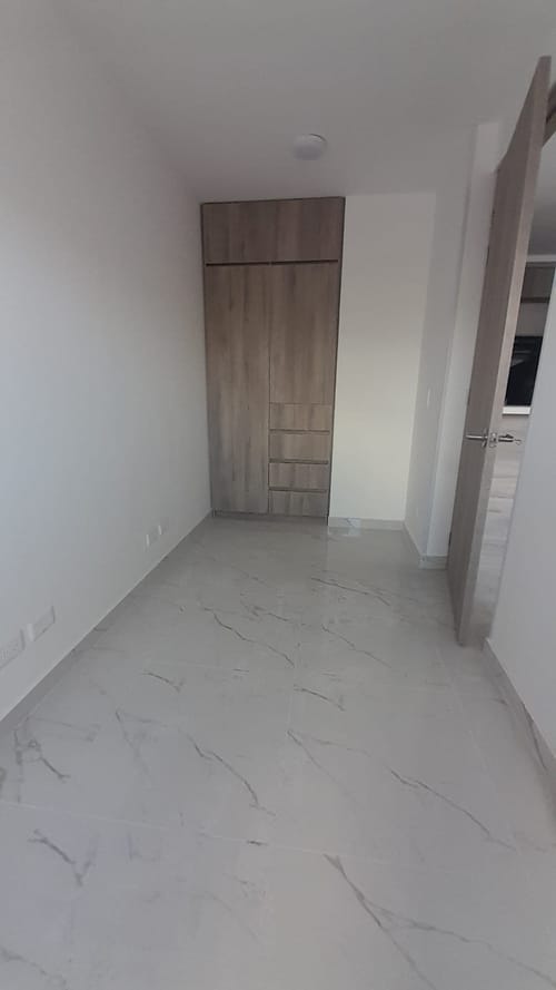 Apartamento de 2 alcobas en arriendo en Colombia, Bogotá, 35 m² · foto 7 de 12
