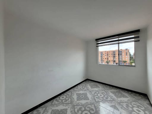 Apartamento de 3 alcobas en arriendo en Conjunto Residencial Zaragoza Ii, Madrid, 50 m² · foto 11 de 16