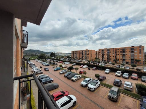 Apartamento de 3 alcobas en arriendo en Conjunto Residencial Zaragoza Ii, Madrid, 50 m² · foto 16 de 16