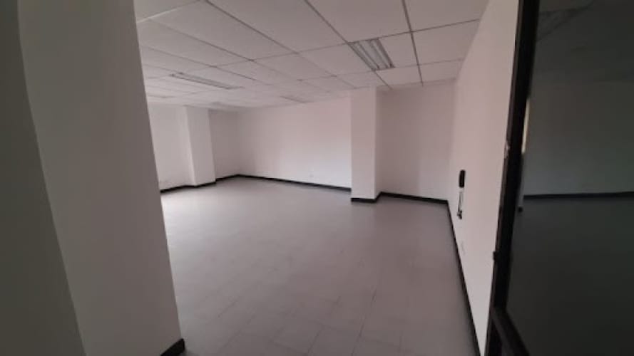 Oficina en arriendo en Lorena, Medellín, 70 m² · foto 8 de 8