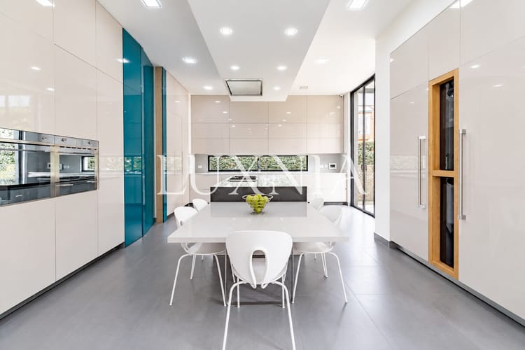Casa de 5 alcobas en venta en Aposentos, Sopó, 393 m² · foto 6 de 24