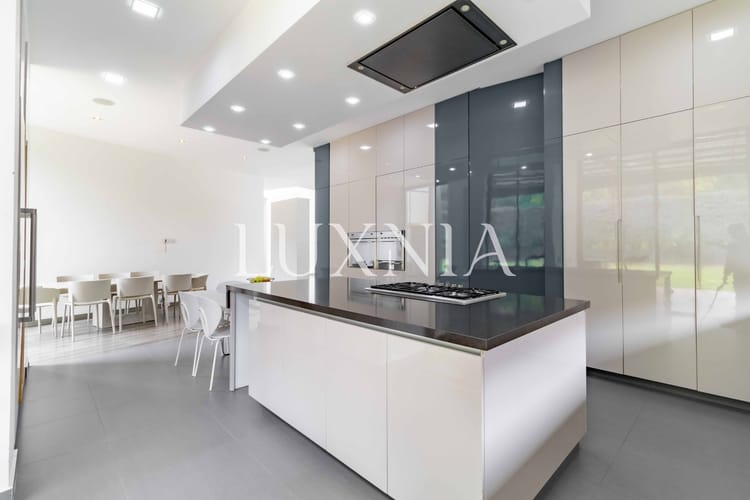 Casa de 5 alcobas en venta en Aposentos, Sopó, 393 m² · foto 7 de 24
