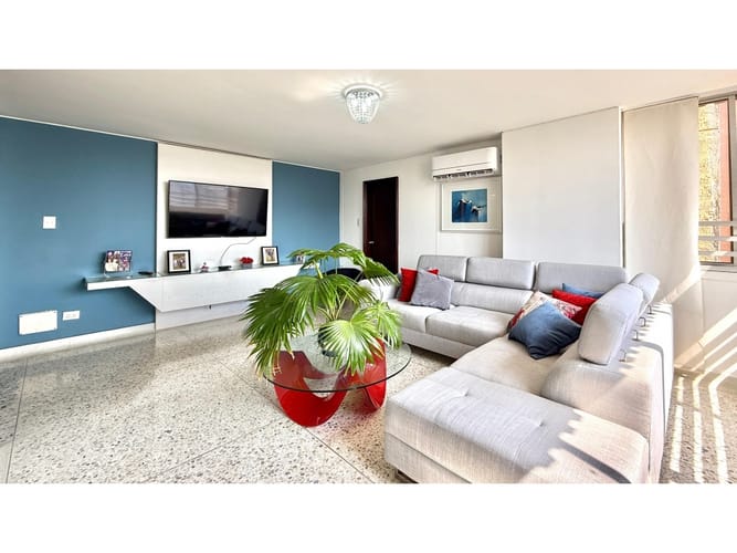 Apartamento de 3 alcobas en venta en Altos Del Prado, Barranquilla, 260 m² · foto 2 de 9
