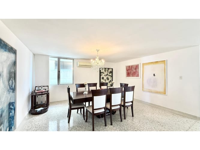 Apartamento de 3 alcobas en venta en Altos Del Prado, Barranquilla, 260 m² · foto 3 de 9