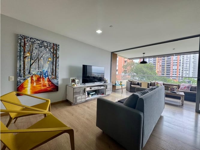 Apartamento de 3 alcobas en venta en Loma Del Esmeraldal, Envigado, 167 m² · foto 6 de 24