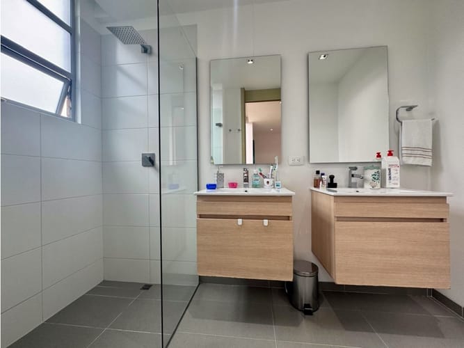 Apartamento de 3 alcobas en venta en Loma Del Esmeraldal, Envigado, 167 m² · foto 12 de 24