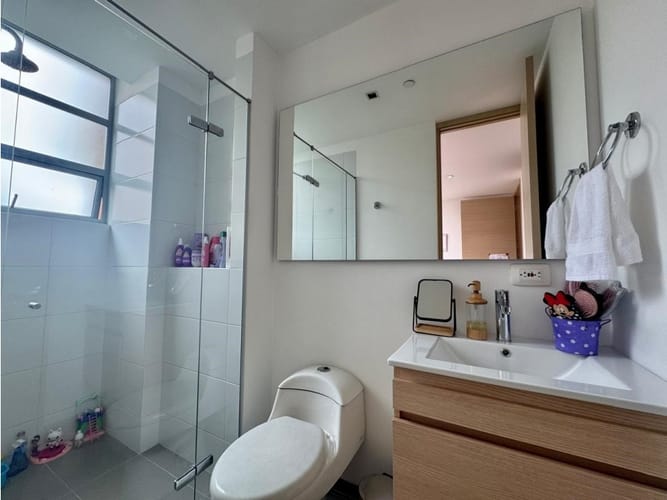Apartamento de 3 alcobas en venta en Loma Del Esmeraldal, Envigado, 167 m² · foto 14 de 24