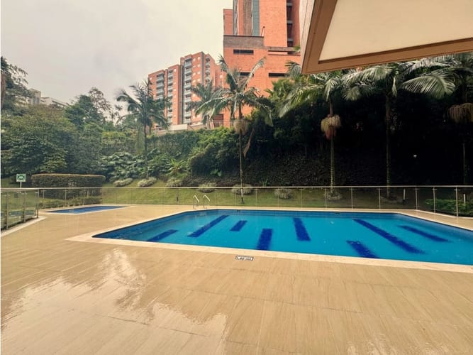 Apartamento de 3 alcobas en venta en Loma Del Esmeraldal, Envigado, 167 m² · foto 20 de 24