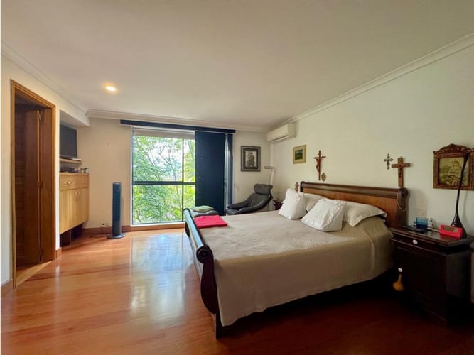 Apartamento de 3 alcobas en venta en Los Balsos, Medellín, 202 m² · foto 12 de 21