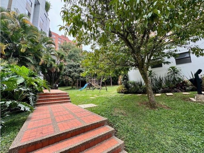 Apartamento de 3 alcobas en venta en Los Balsos, Medellín, 202 m² · foto 19 de 21