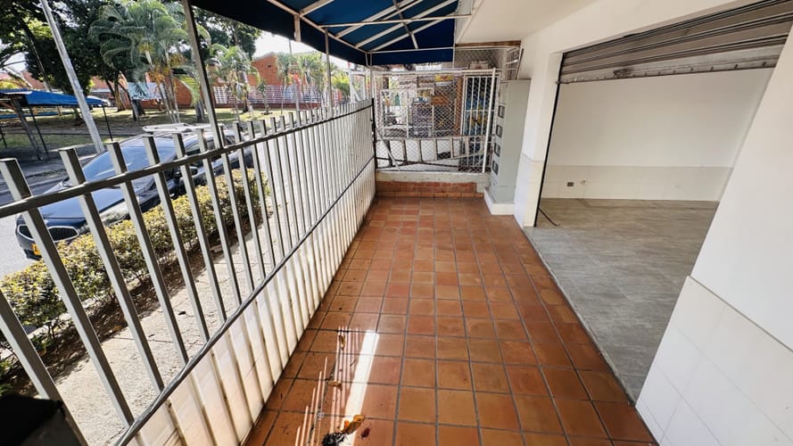 Local en arriendo en Valle Del Lili, Cali, 38 m² · foto 8 de 8