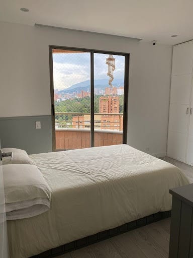 Apartamento de 3 alcobas en arriendo en El Diamante No. 2, Medellín, 150 m² · foto 11 de 22